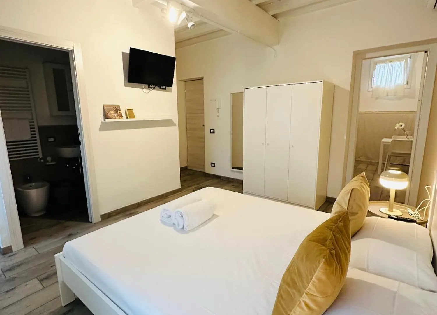 Giardini B&B Modena Apartment